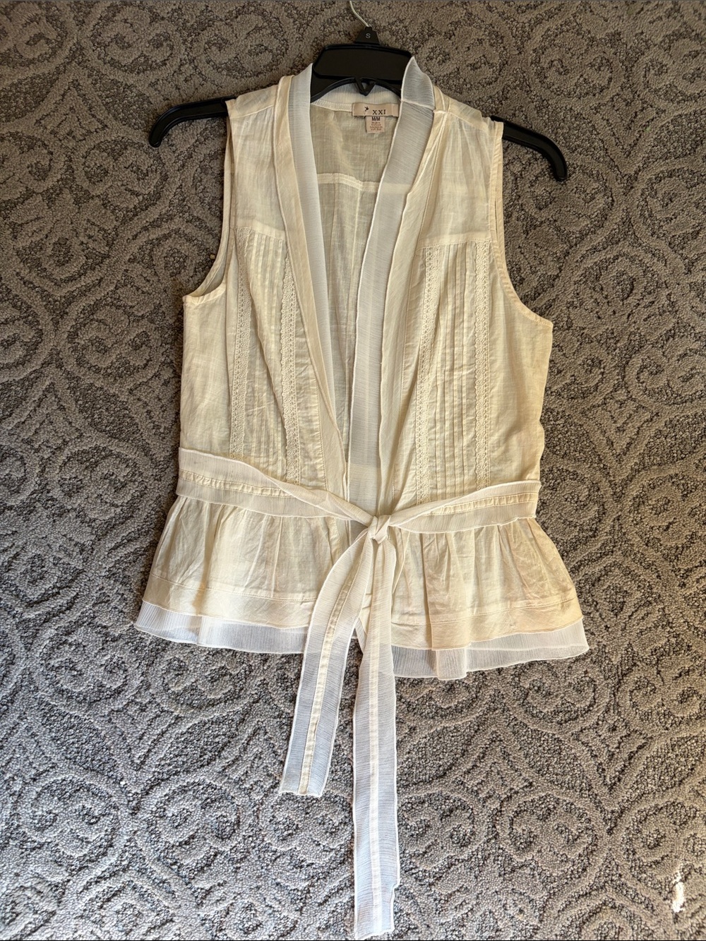 Forever 21 Sleeveless Tie-Front Peplum Top - Cream